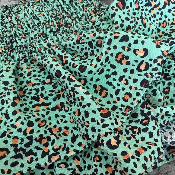 High waisted H&M skirt - Picture 3 of 6